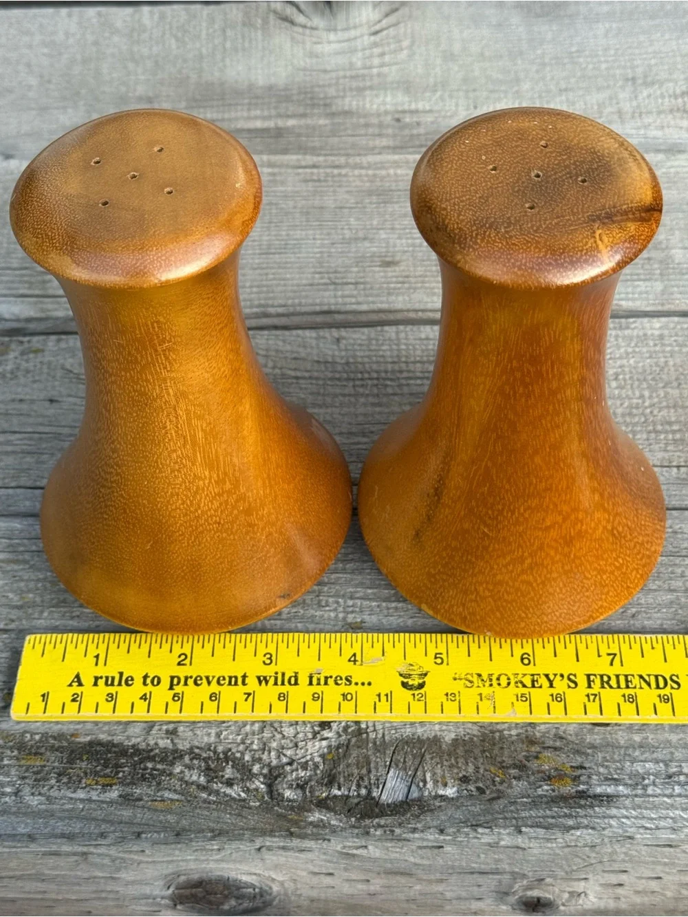 Vintage Classic MCM Hourglass Wooden Salt and Pepper Shakers Retro Dining